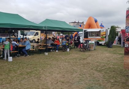 Dzieje się przy ul. Sportowej 9 !