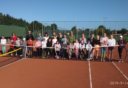 Turniej tenisa ziemnego na kortach w Krążkowach