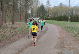 Sport szkolny – indywidualne i drużynowe mistrzostwa w biegach przełajowych