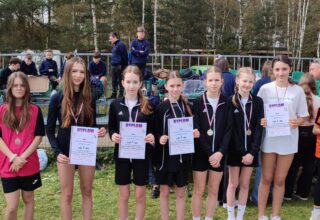 Sport szkolny – indywidualne i drużynowe mistrzostwa w biegach przełajowych